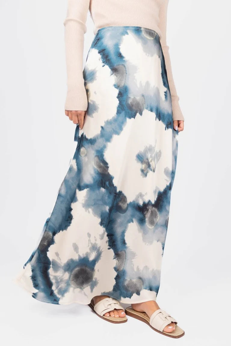 Lisa Skirt 36" (Ivory Ground)