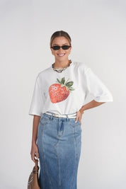 Oversized Graphic Tee- Strawberry
