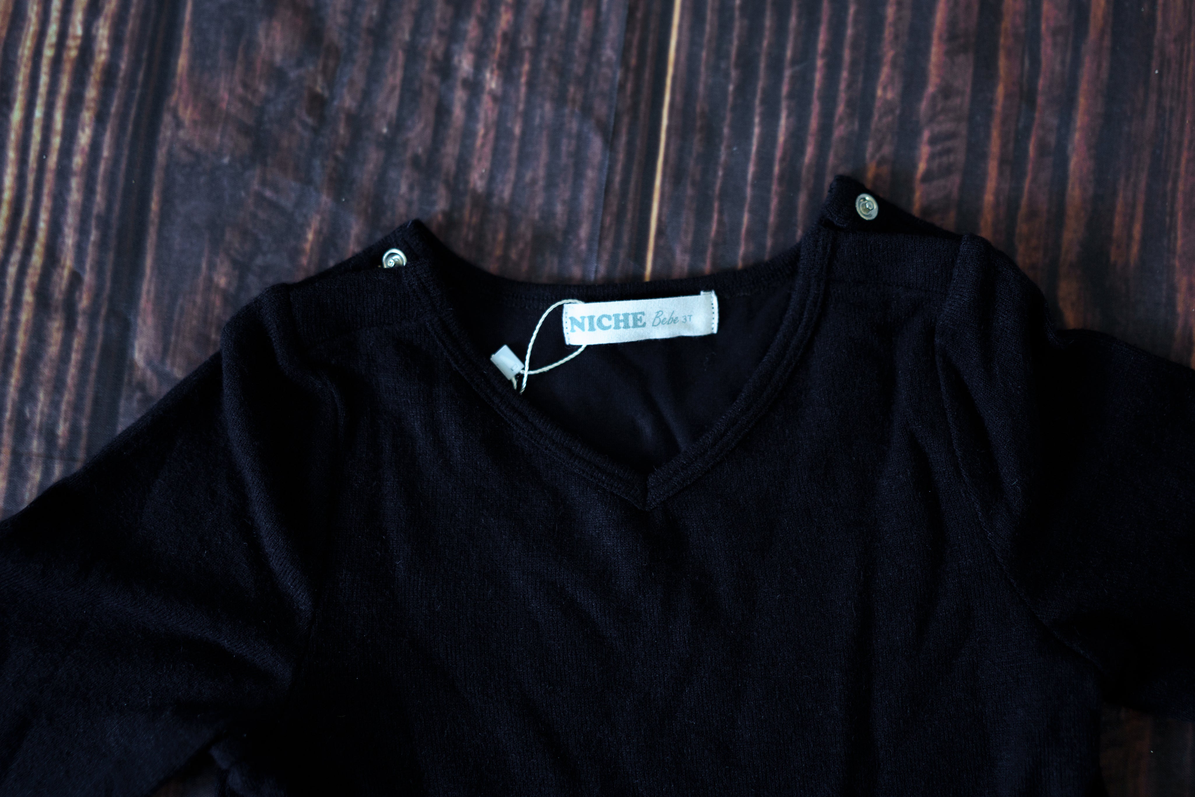 V- Neck Set