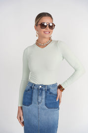 Long Sleeve Ribbed V Neck Tee- Mint