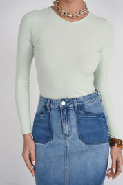 Long Sleeve Ribbed V Neck Tee- Mint