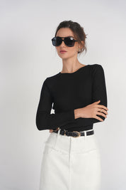 Long Sleeve Ribbed V Neck Tee- Black