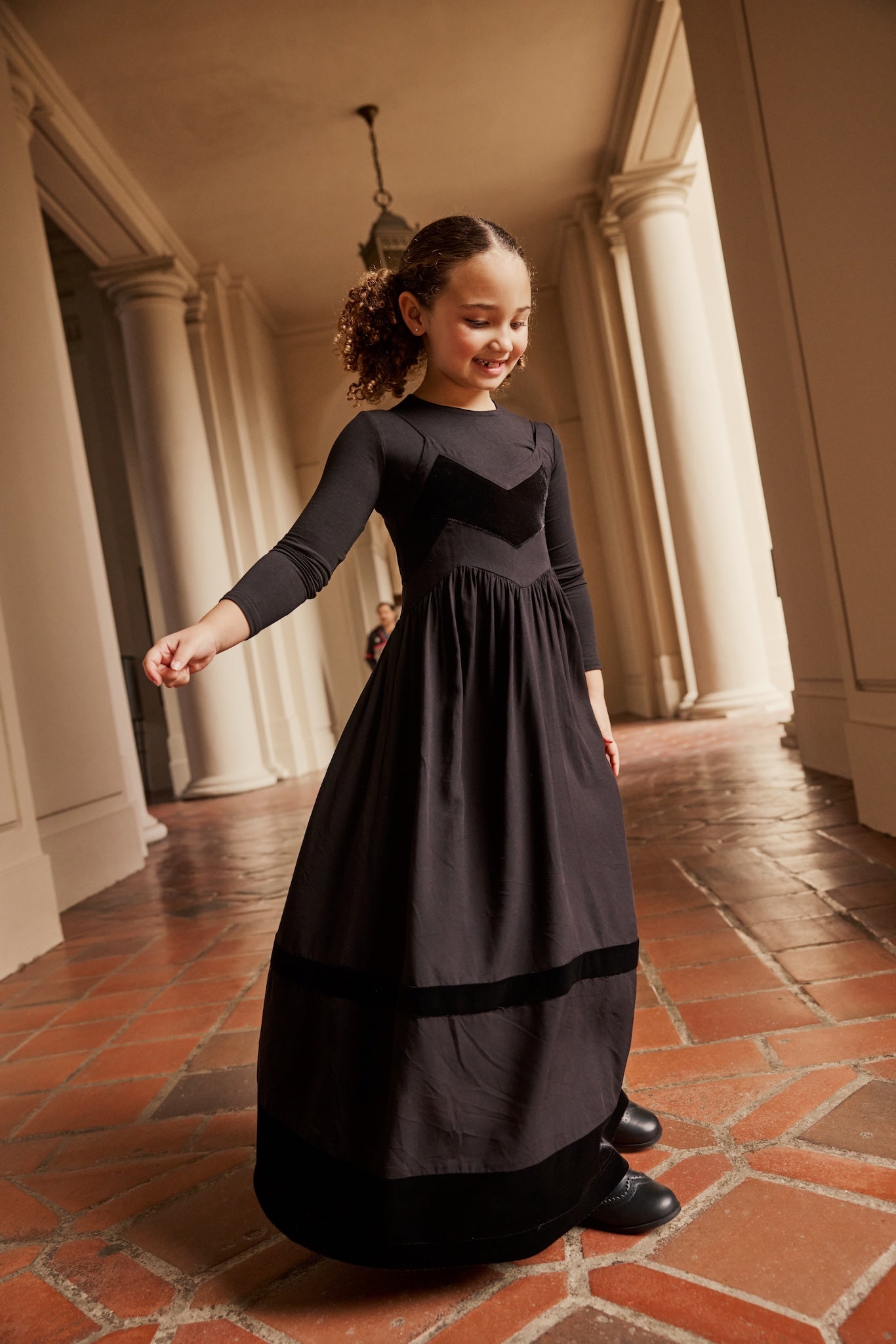CARMEN VELVET CHEVRON JUMPER- BLACK