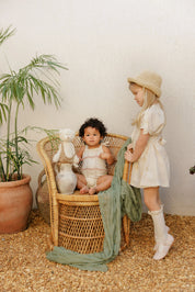 Girls Wave Knit Romper – Ivory/Pink – Holland Collection