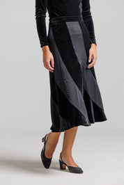 Velvet Linear Skirt - Black