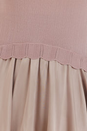 Scalloped Ruffle Maxi Mauve