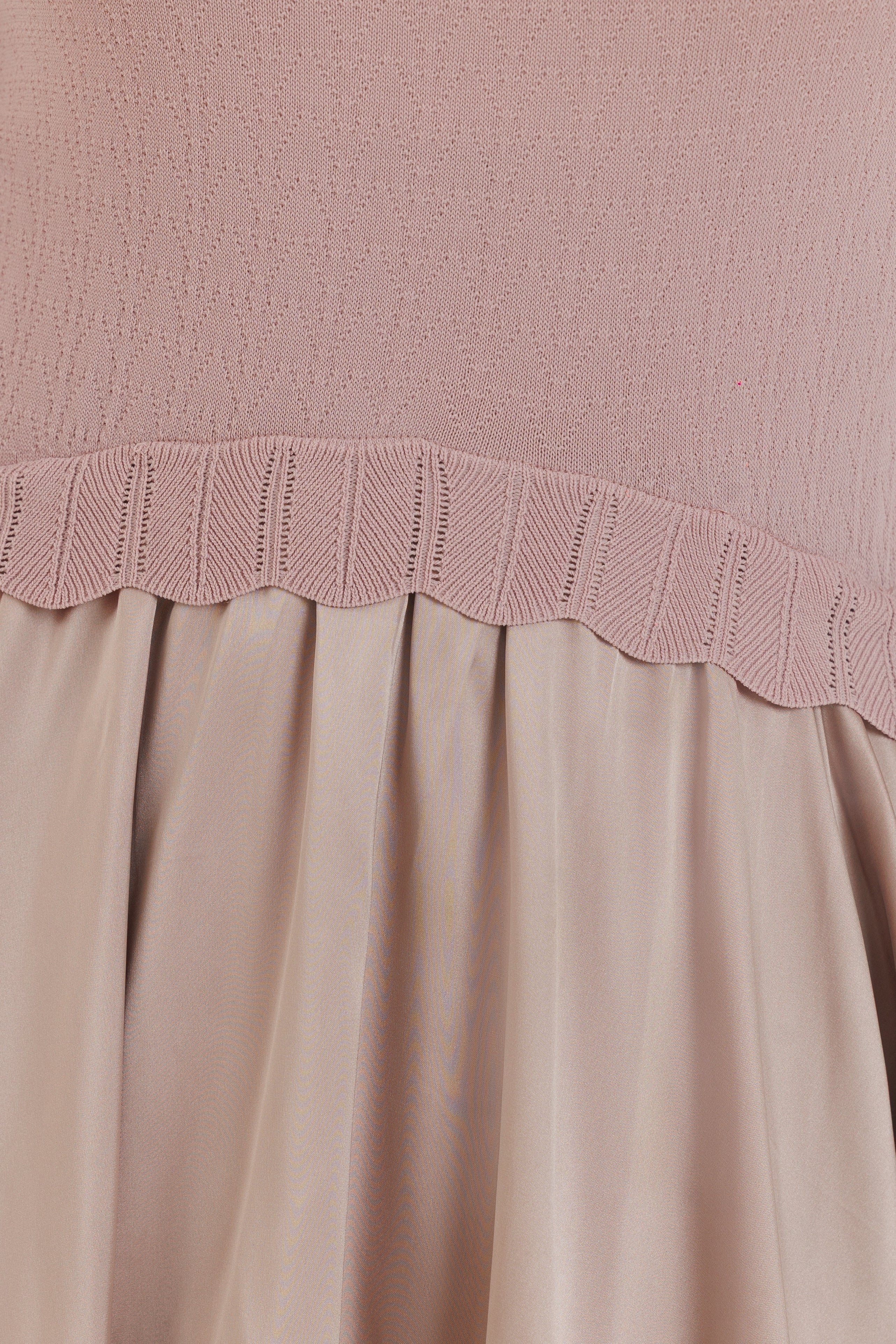 Scalloped Ruffle Maxi Mauve