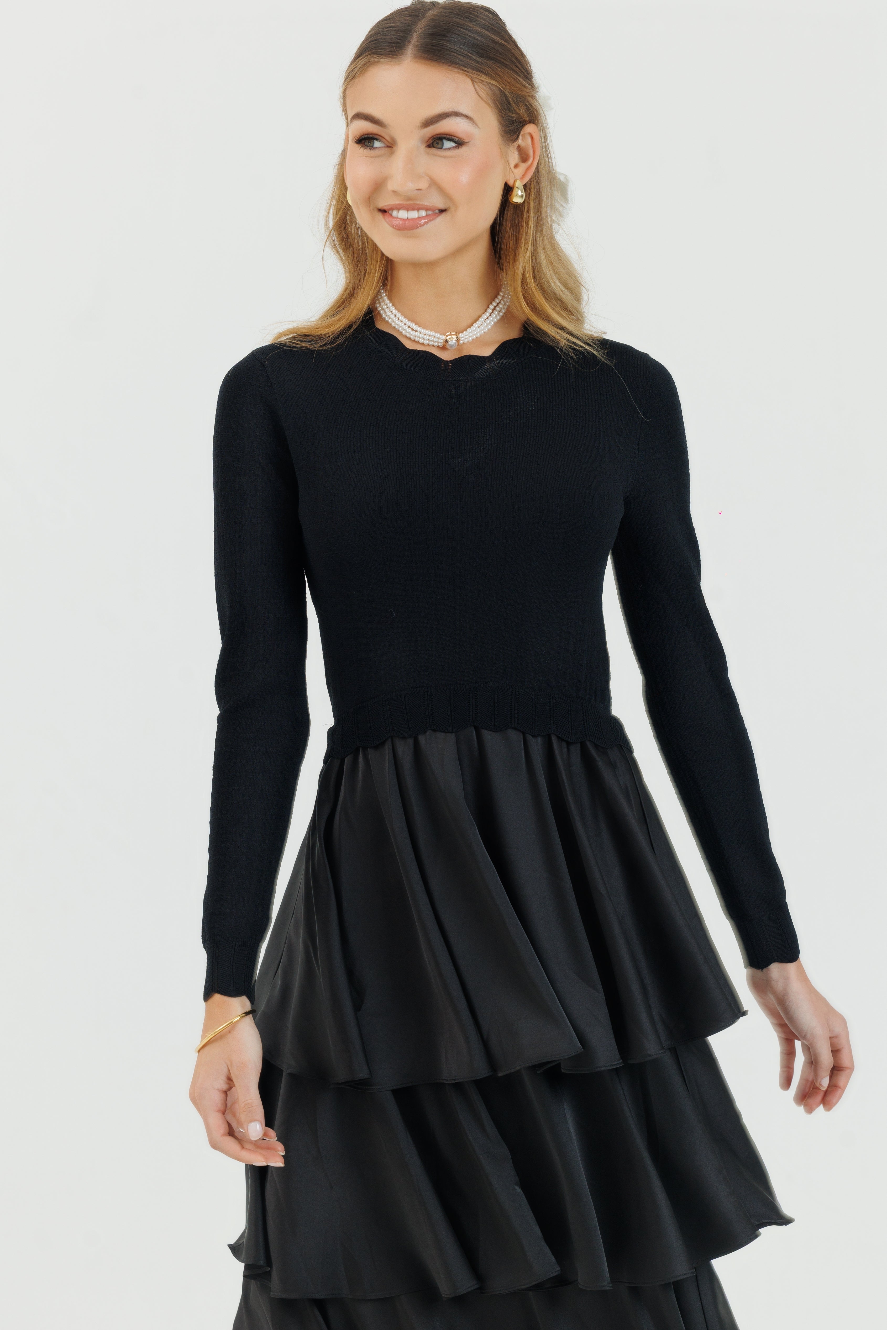 Scalloped Ruffle Maxi Black
