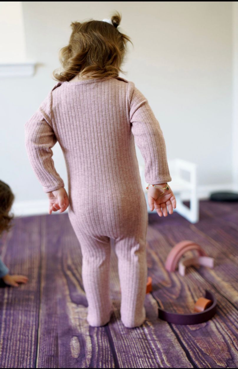 Dusty Rose Thick Ribbed Pocket Footie