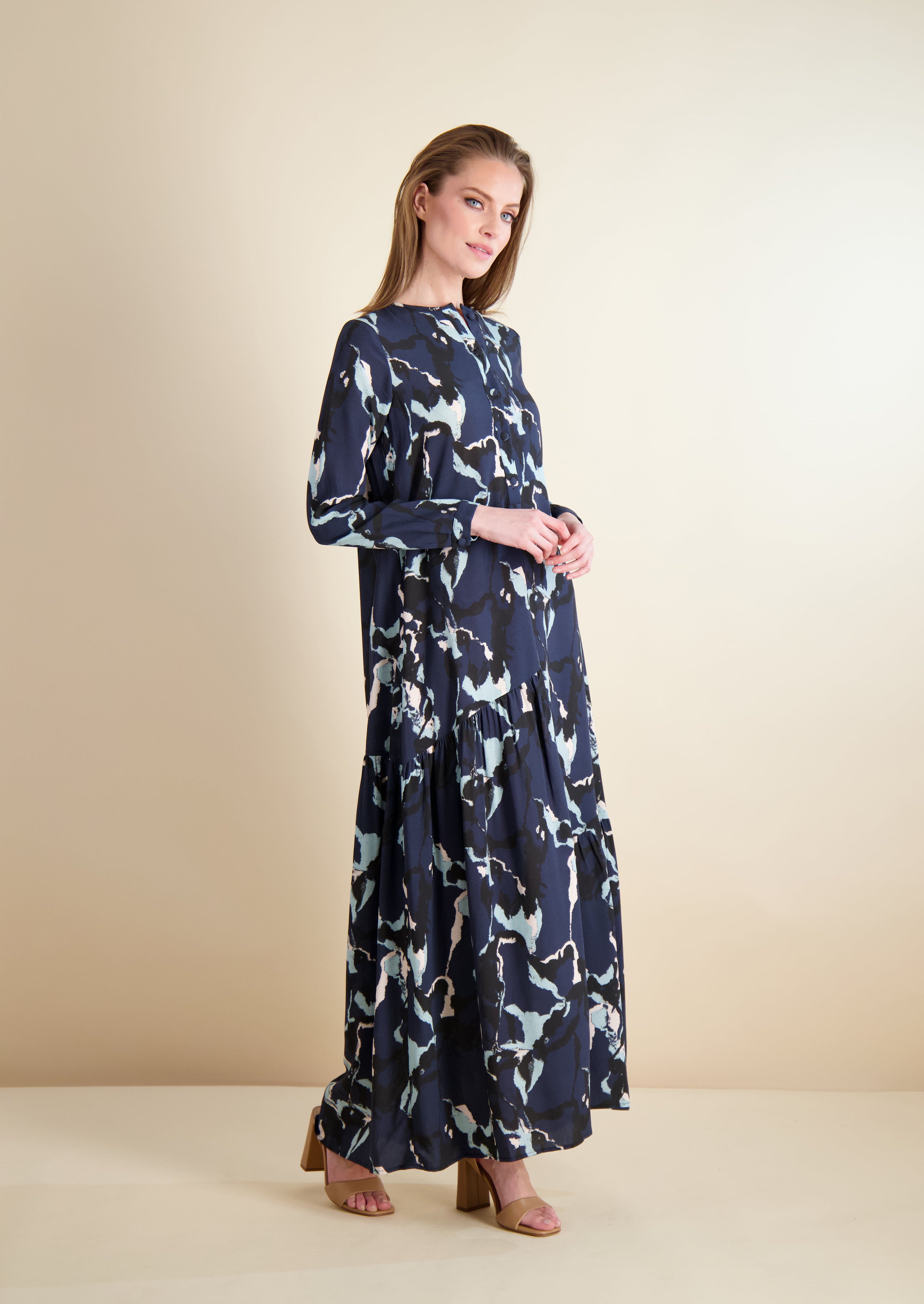 ESTEE MAXI