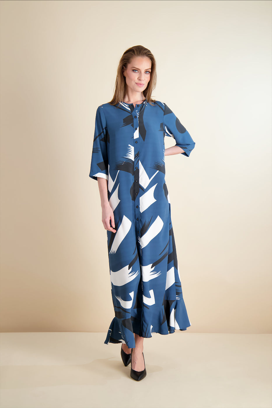 BUTTON FRONT MAXI-ABSTRACT PRINT
