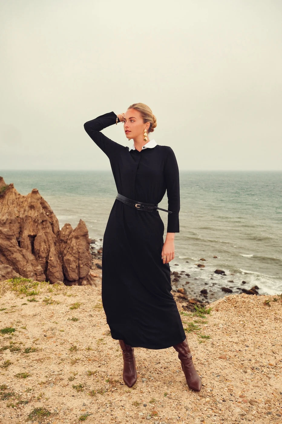 42408_Button_Front_Maxi_Black_2.webp