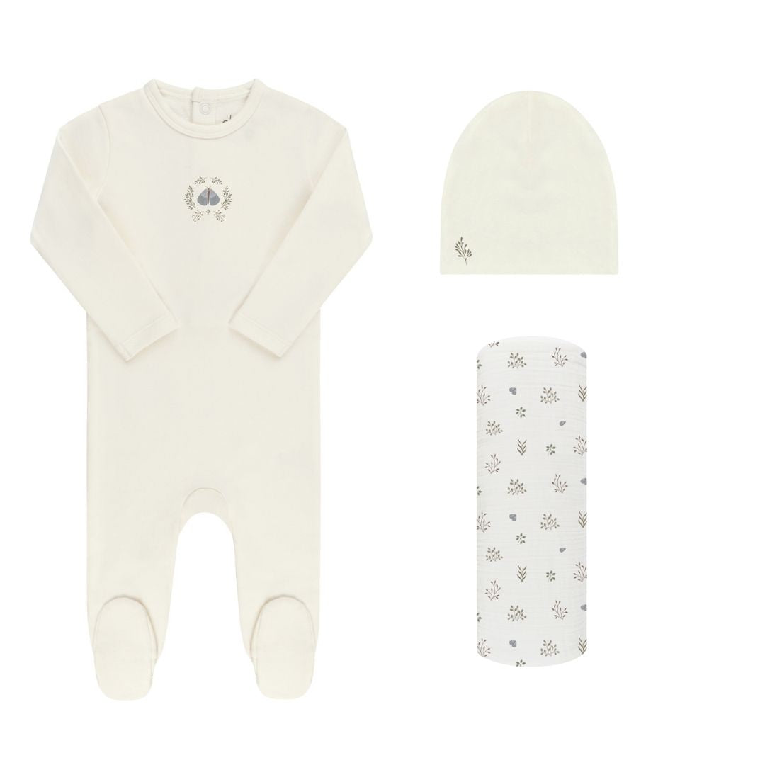 Garden Floral Center Collection - Ivory Boy