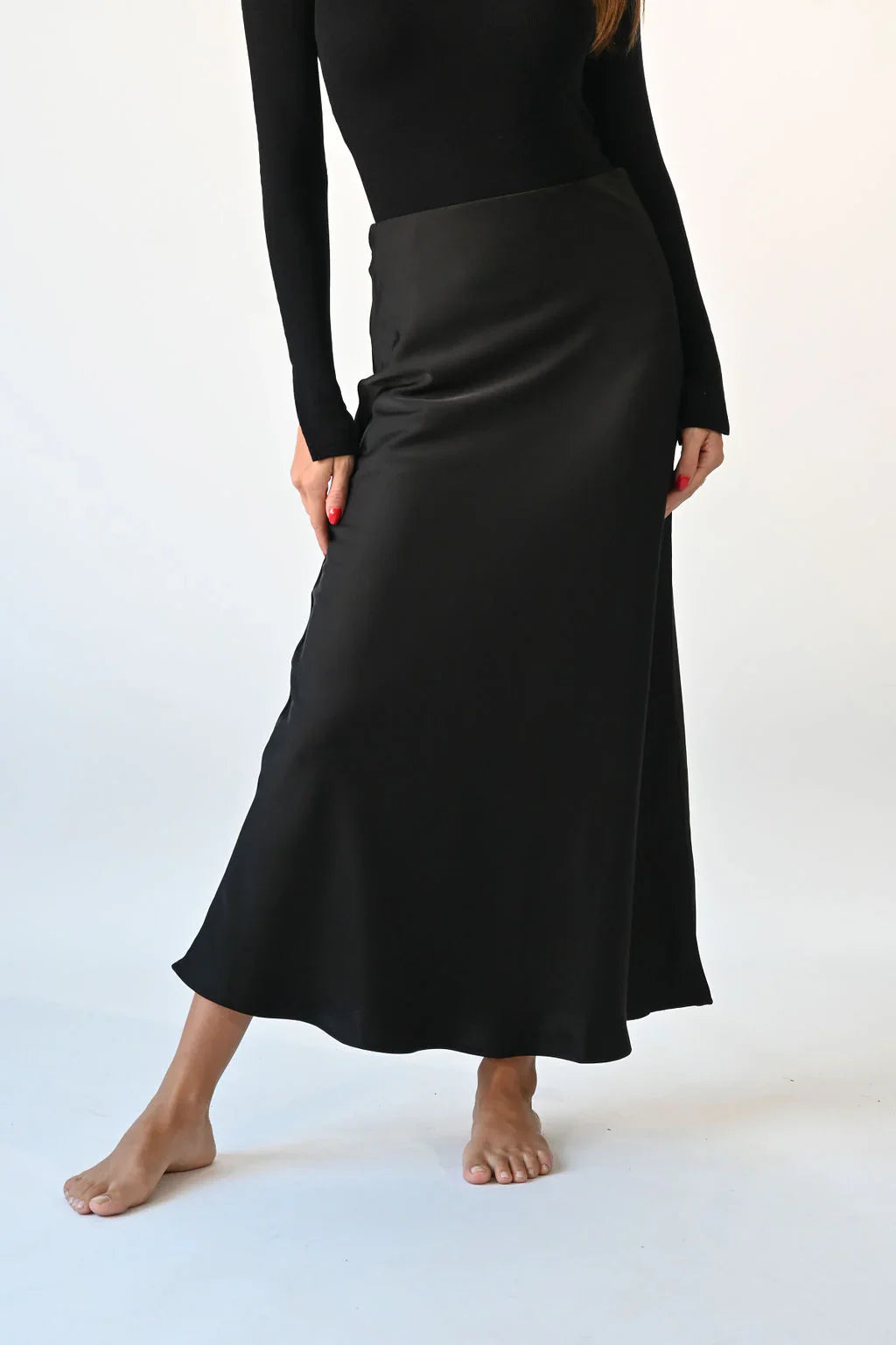 ●Sienne● Amelie Modal Skirt Black S5USK01BK WOMEN'S SKIRTS – THE ADDRESS