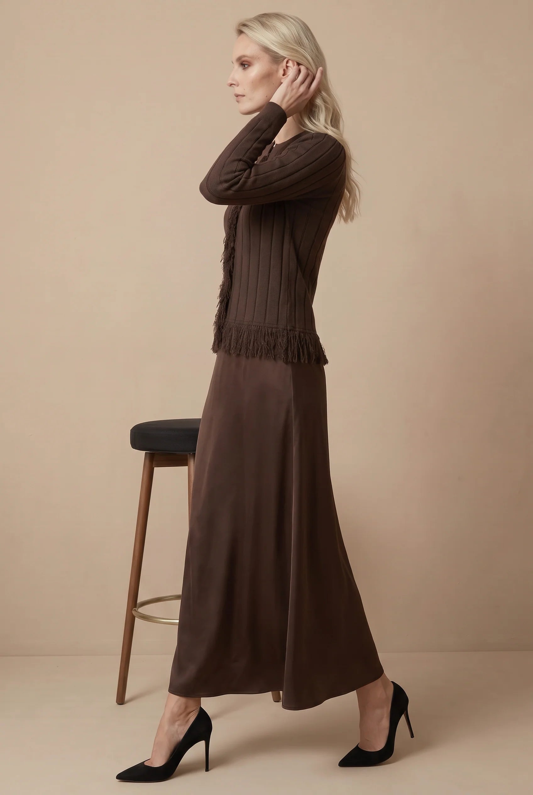 KNIT FRINGE SET-BROWN