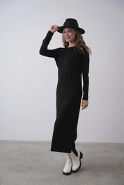 Dolmain Sleeve Midi Dress