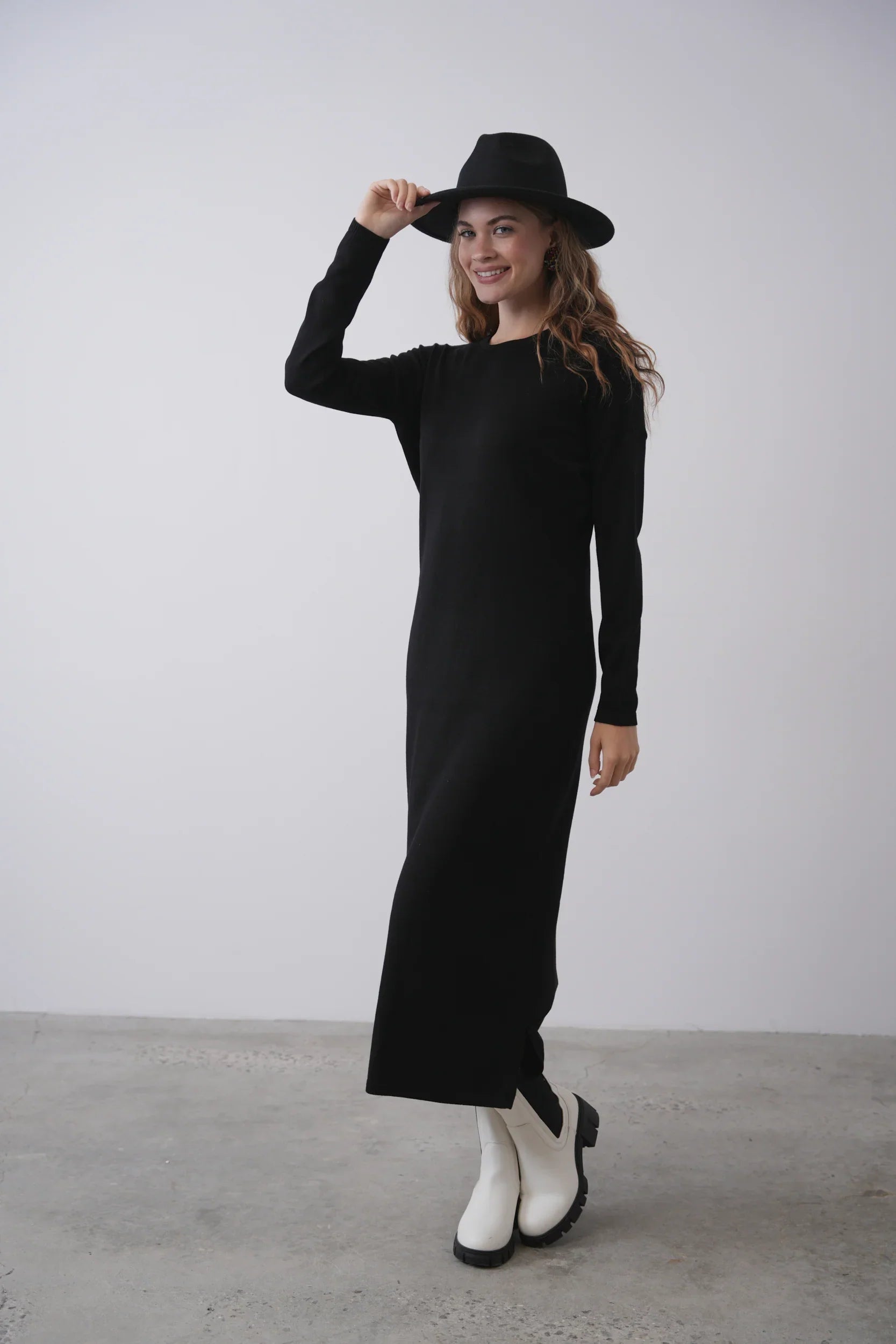 Dolmain Sleeve Midi Dress