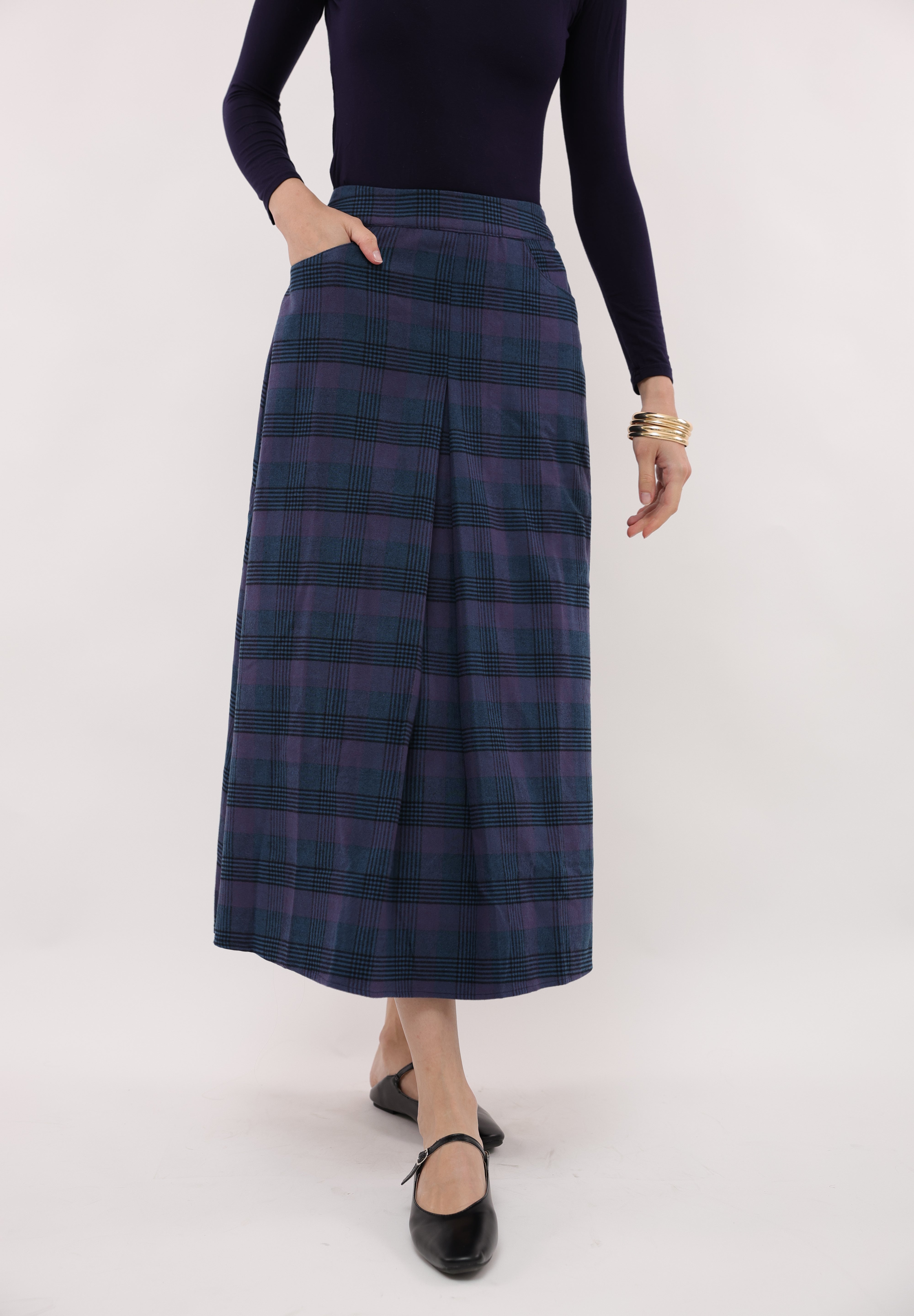 Tia Plaid Skirt