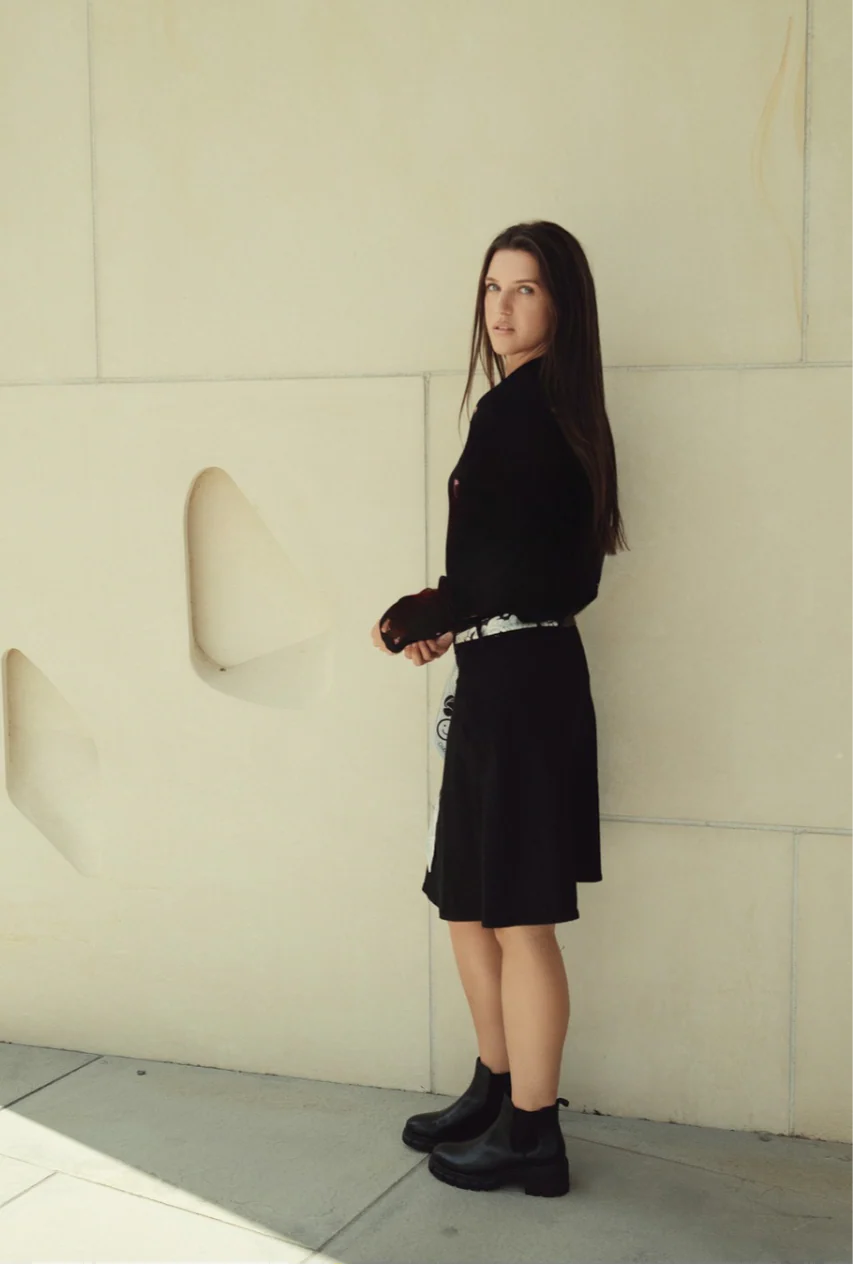 DENIM BLACK PLEAT SKIRT SHORT