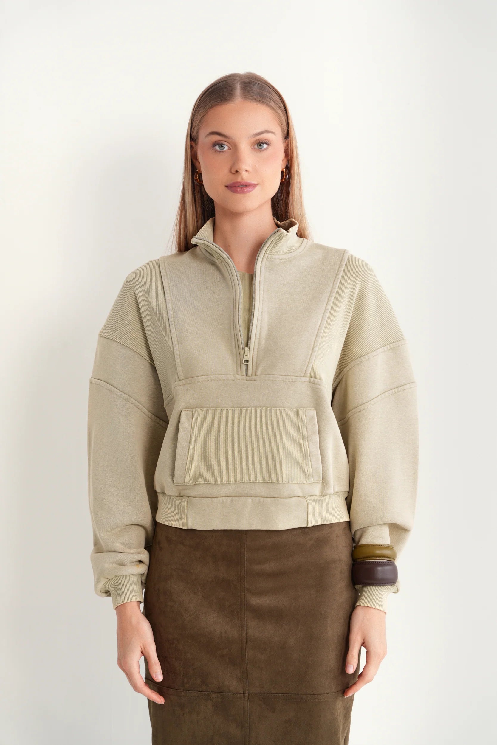 Wash Oversized Half Zip Semi Cropped Sweater