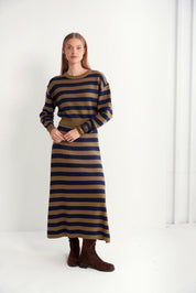 Oversized Jacquard Knit Skirt