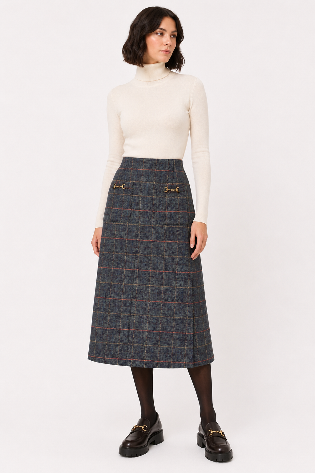 NAVY PLAID SKIRT