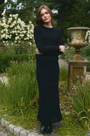 CROCHET BLACK MAXI SKIRT