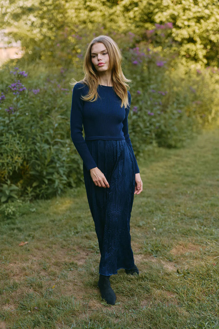 CONTRAST FABRICS MAXI DRESS