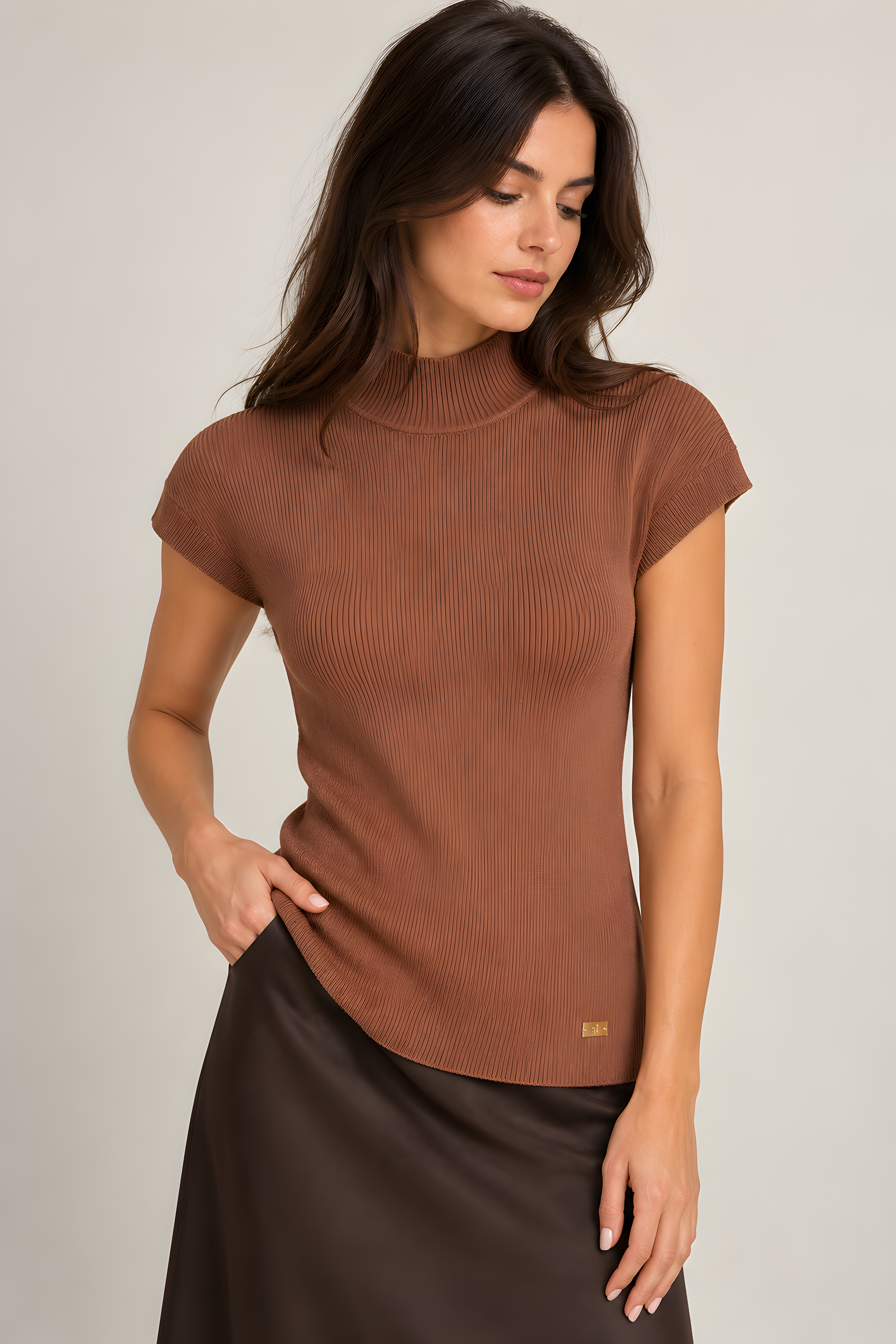 KNIT MOCK-NECK WITH CAP SLEEVES (D21)
