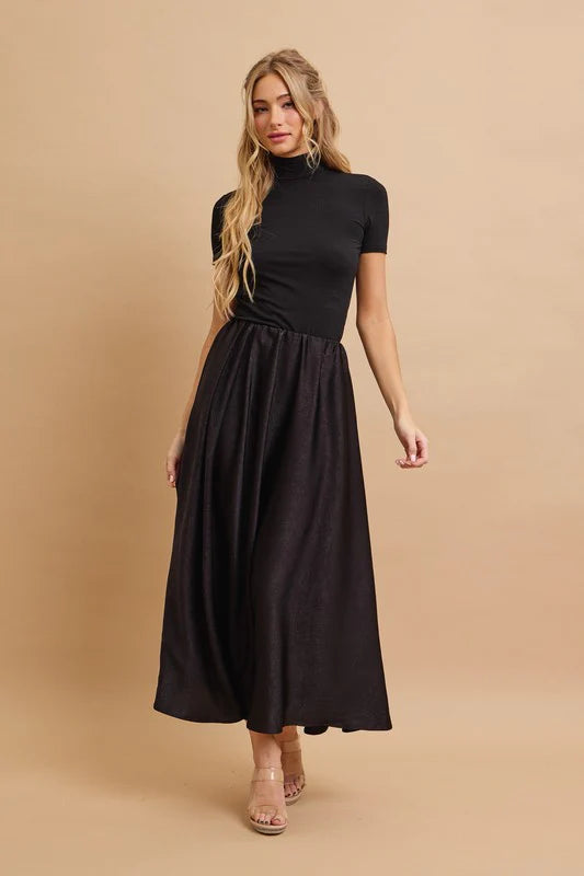 Elara Crinkle Skirt