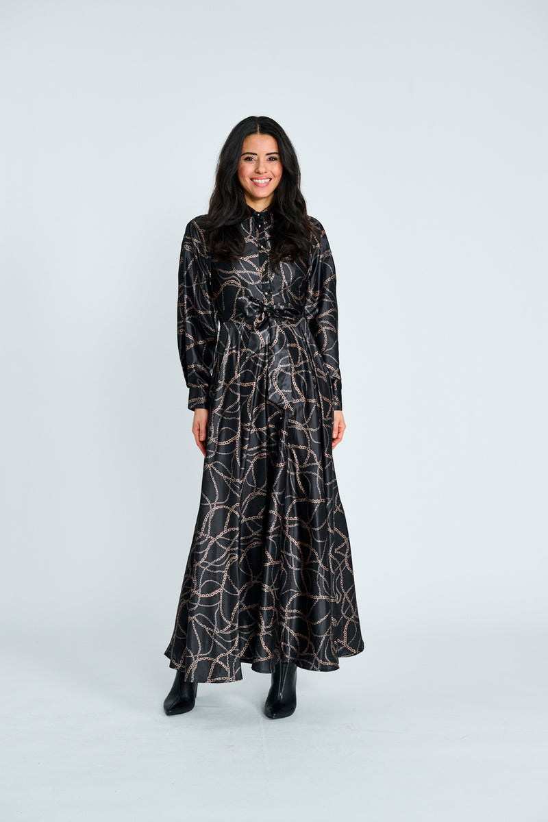 BUTTON DOWN BELTED DRESS WITH CHAIN PRINT 995279
