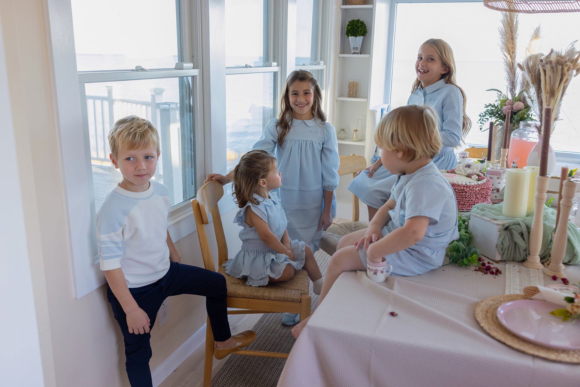 Short Sleeve Blue Shoulder Patch Sweater