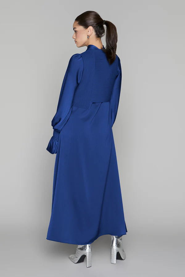 APPARALELFW25_LOOK30_3835.webp
