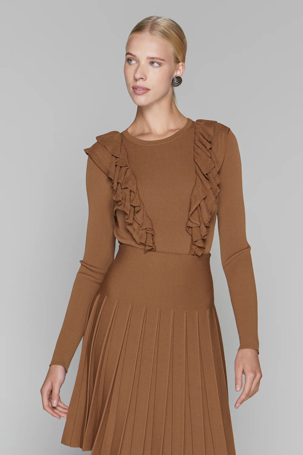 APPARALELFW25_LOOK31_3846_2ceb6818-b0cf-40a8-84ba-6ef62a701db7.webp