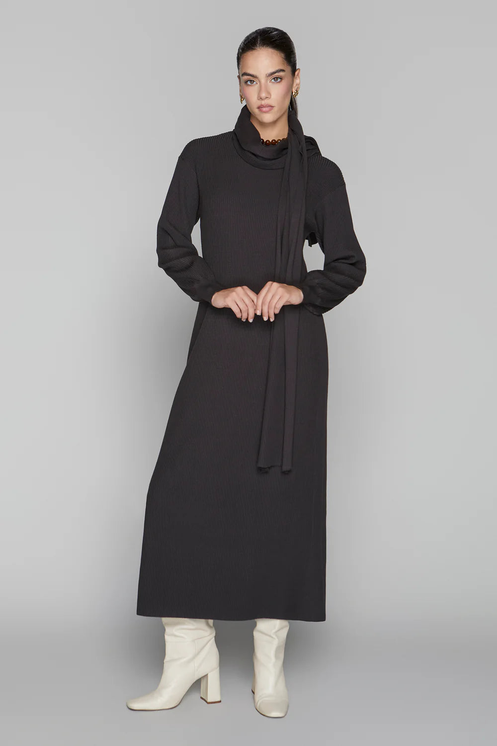 APPARALELFW25_LOOK68_4889.webp