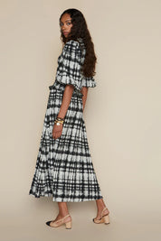 Tavira Skirt in Blurred Grid