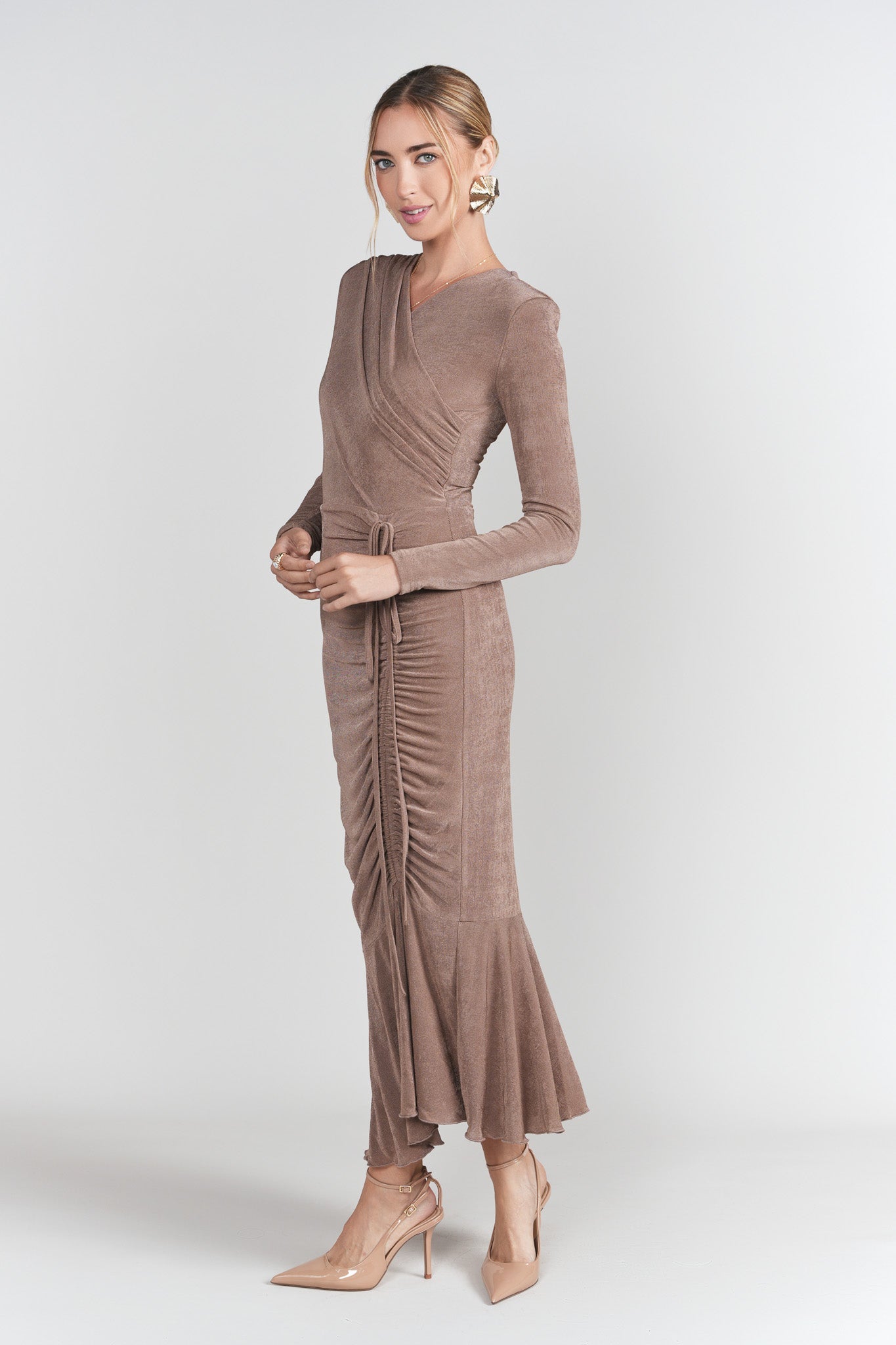 Adina-LV-FW25-15663copy.jpg