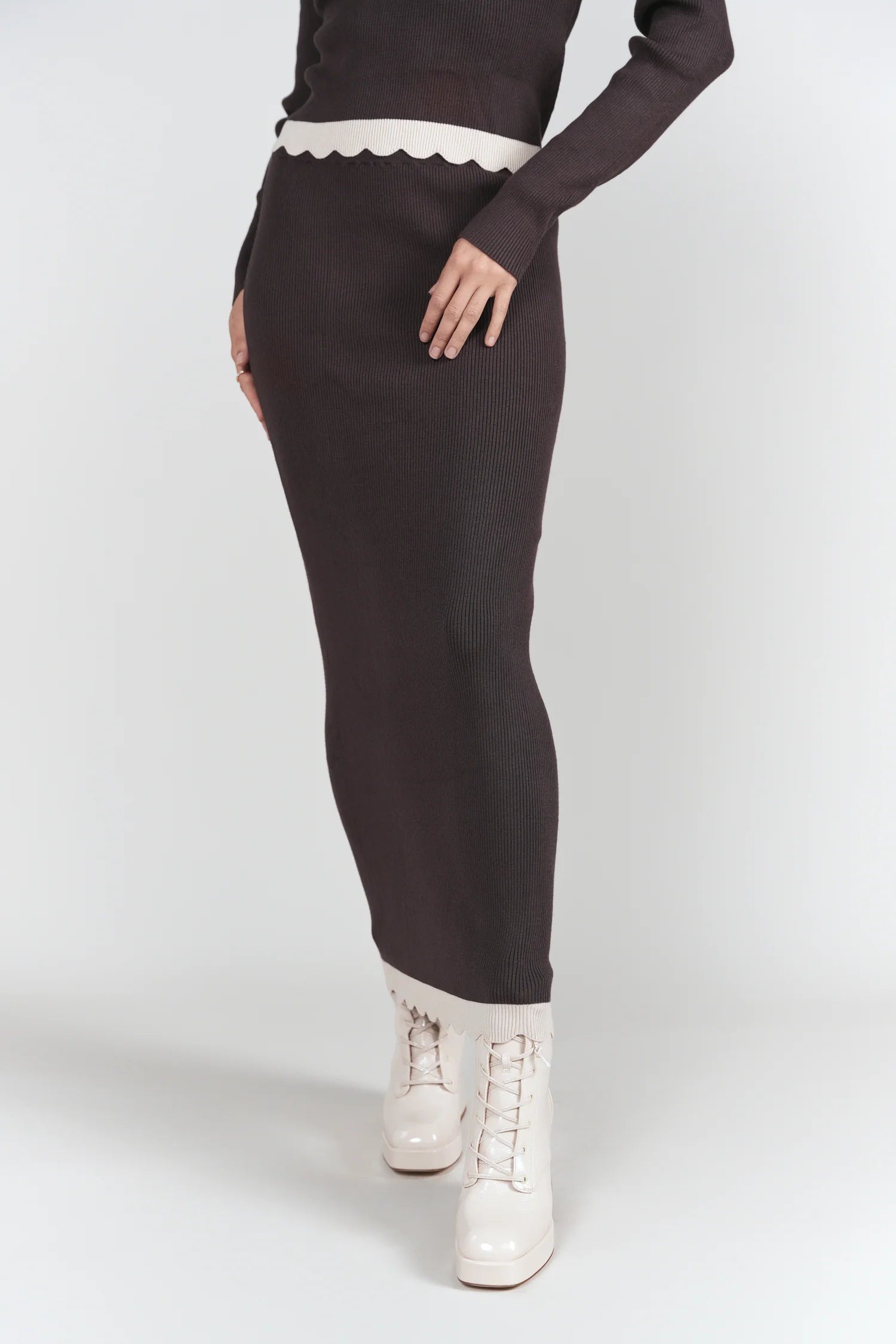 Scalloped Knit Set- Chocolate