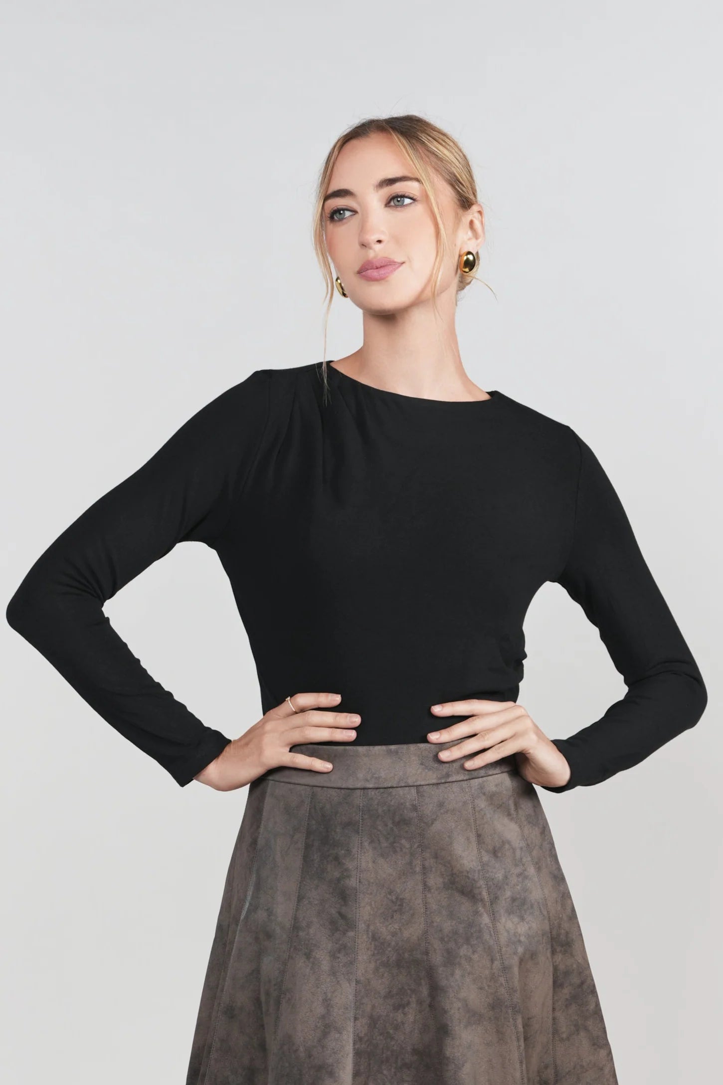 Adina-LV-FW25-16368_copy.webp