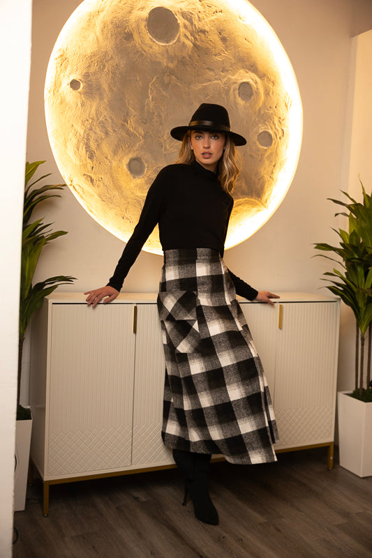 B&W Plaid Skirt
