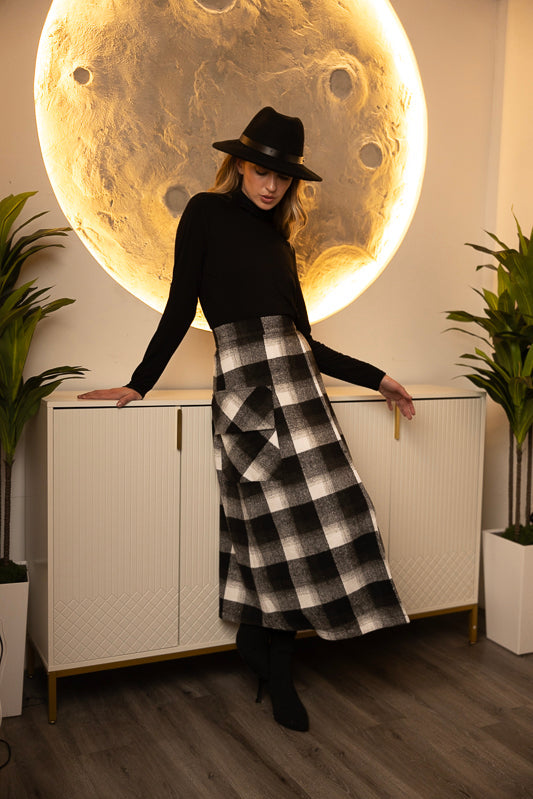 B_WPlaidSkirt_2.jpg