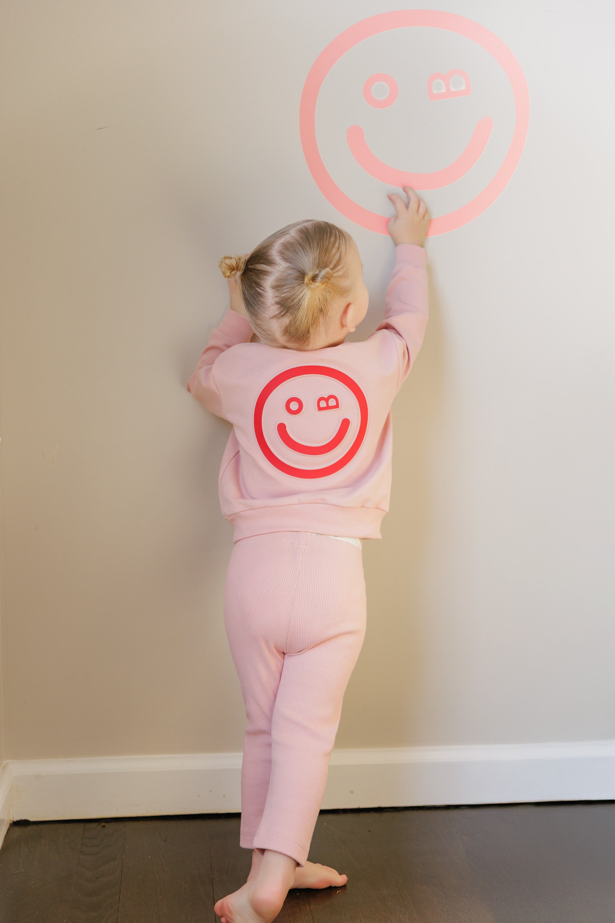 Embossed Smiley Sweatset