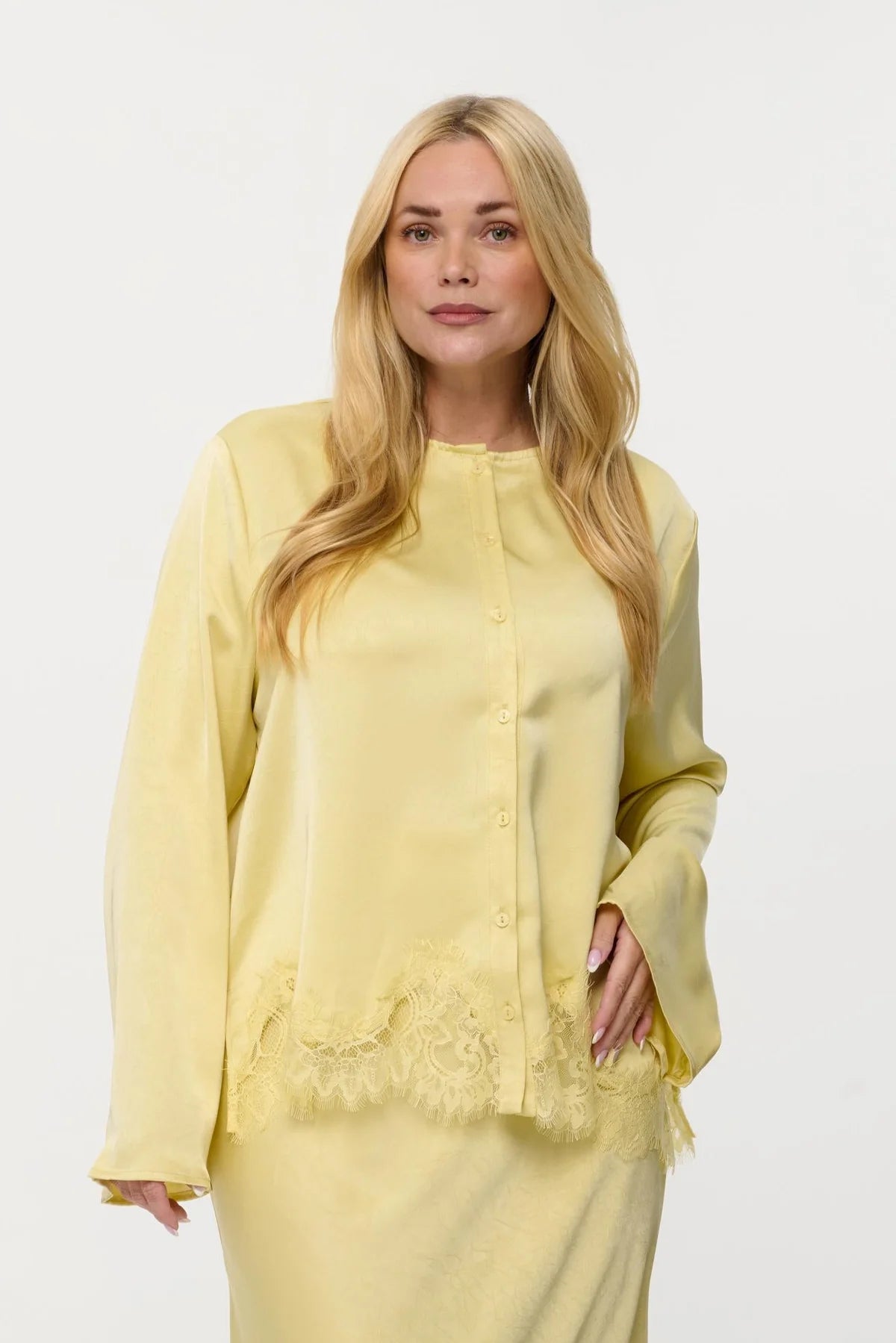 Amora Blouse