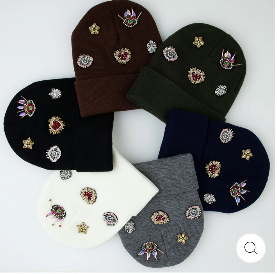 Cami AppliquÃ© Beanie