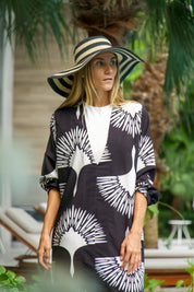 LA PALM RESORTWEAR