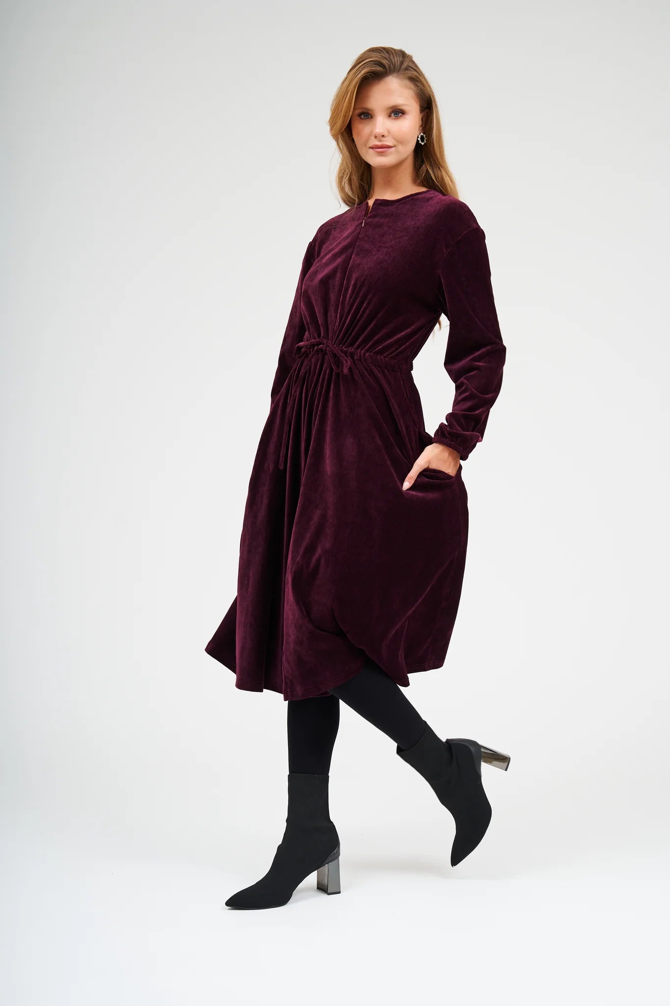 Daniella_WS256753_2048x2048_0bbfd085-ed27-4669-8a87-f8d85dbf250e.webp