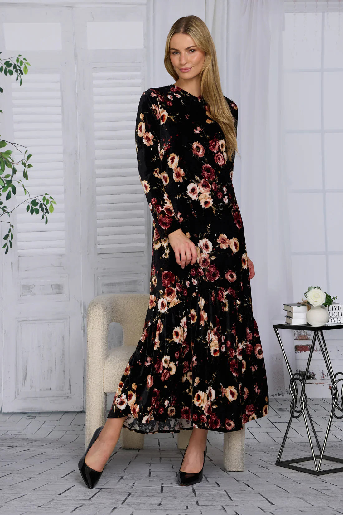ELLA__15_9cc77440-5de1-4a75-84e5-7ab4aa25f5e1.webp