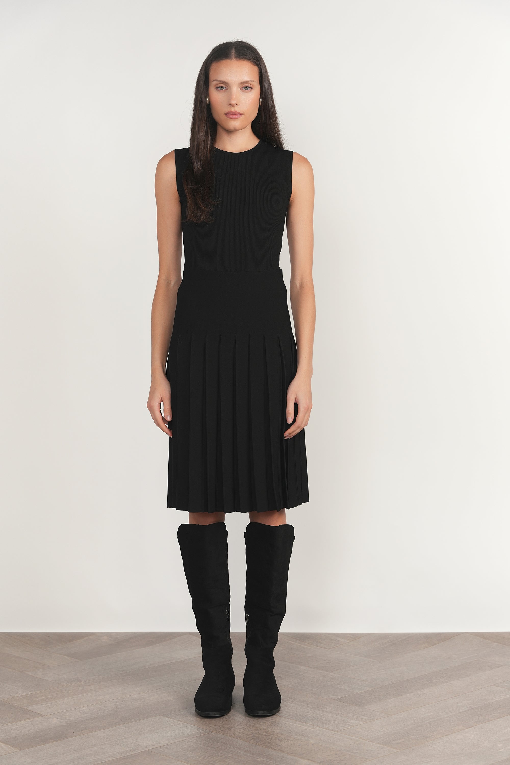 Duoro Cardigan in Black