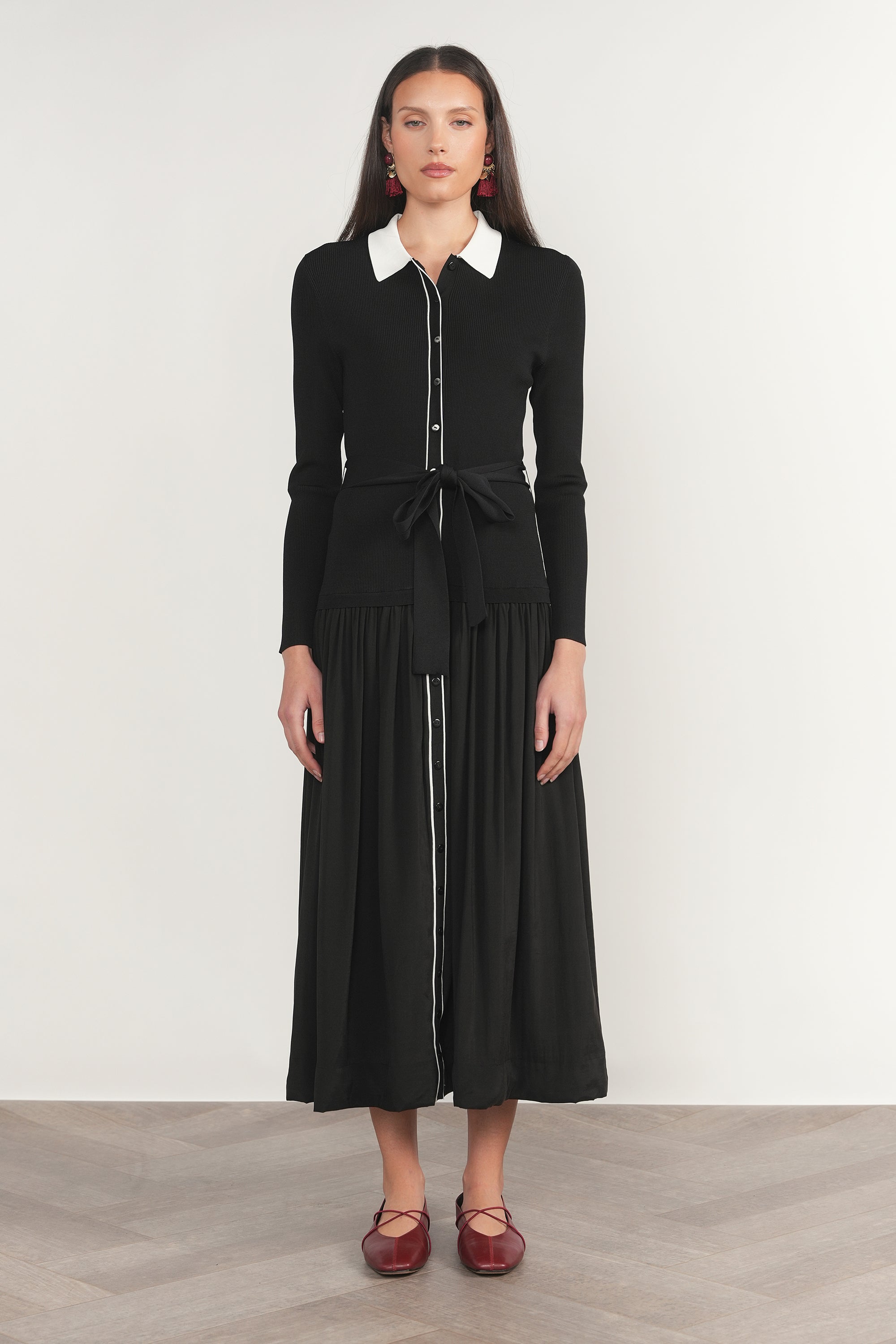Drina Dress in Black / White