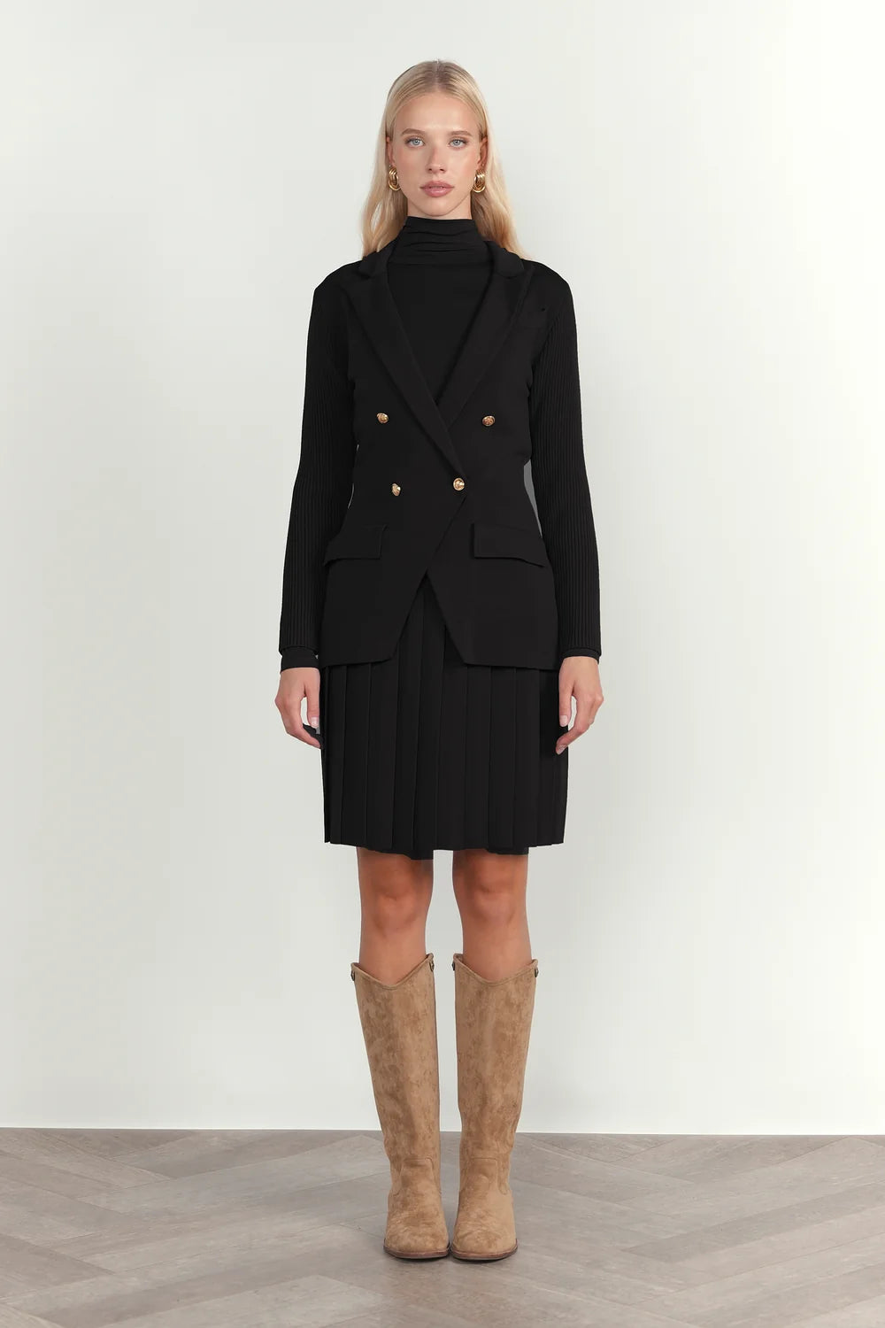 Allier Skirt in Black